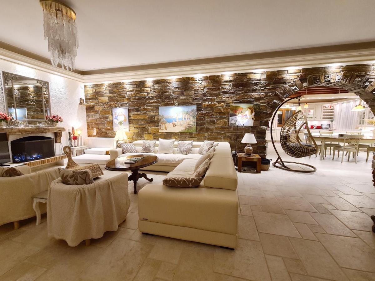 Villa Pari Manda 阿吉奥斯普罗科皮奥斯 外观 照片