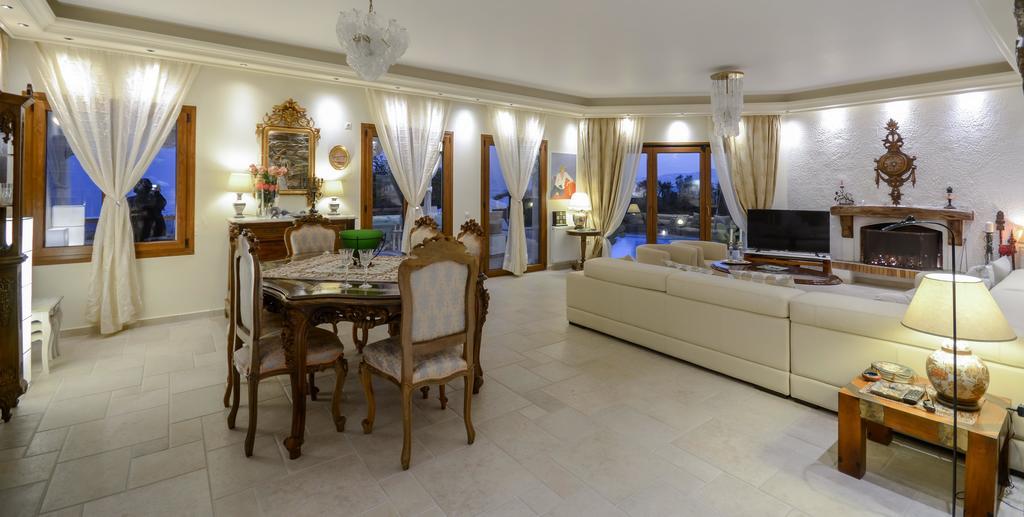 Villa Pari Manda 阿吉奥斯普罗科皮奥斯 外观 照片