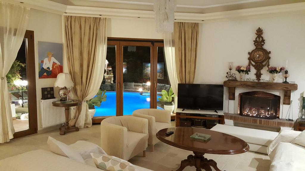 Villa Pari Manda 阿吉奥斯普罗科皮奥斯 外观 照片